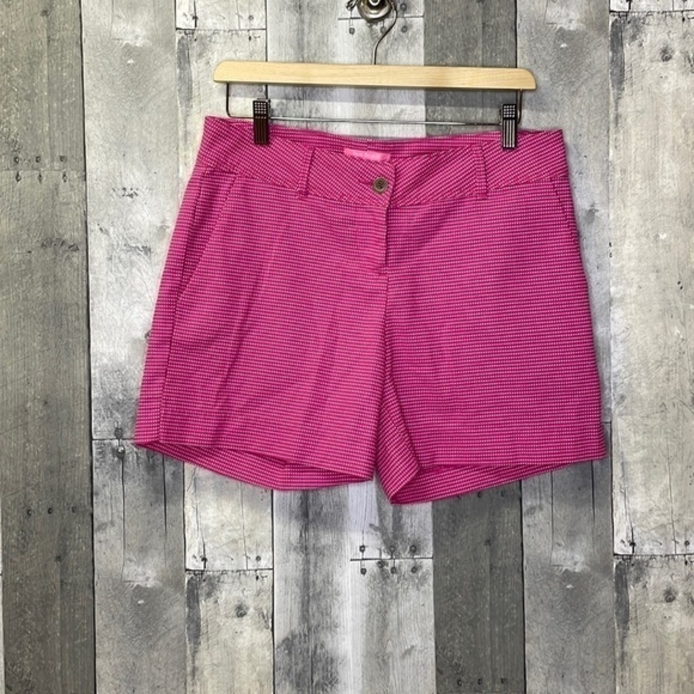 ISAAC Mizrahi pink and white polka dot shorts. 4 1/2 inseam. EUC Looks brand new
